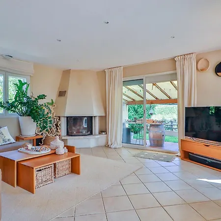 Holiday home Holiday La Pinede By Interhome Thezan-les-Beziers